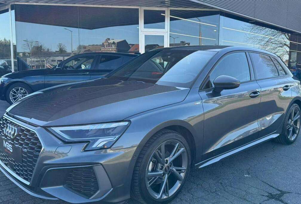 Audi 30 TDI S-LINE* AUTO* CAMERA* CARPLAY*