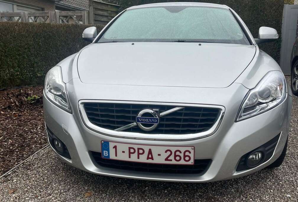 Volvo C70 D3 Momentum