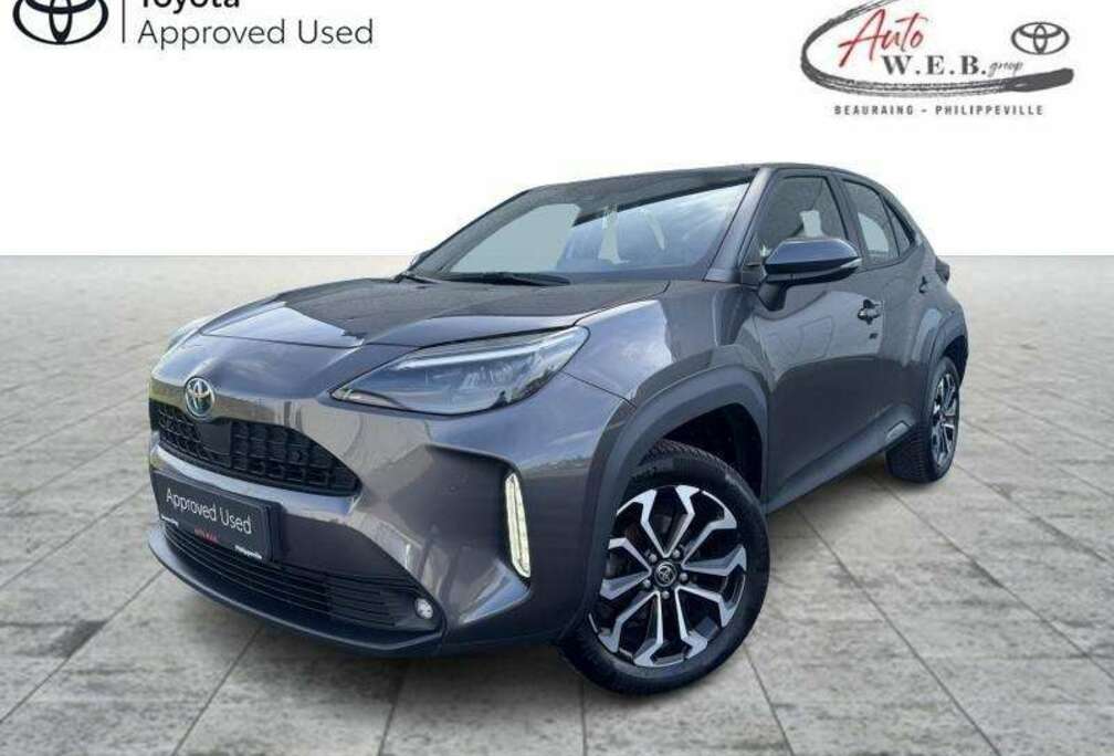 Toyota 1.5 HEV CVT Dynamic Plus + Confort Pack