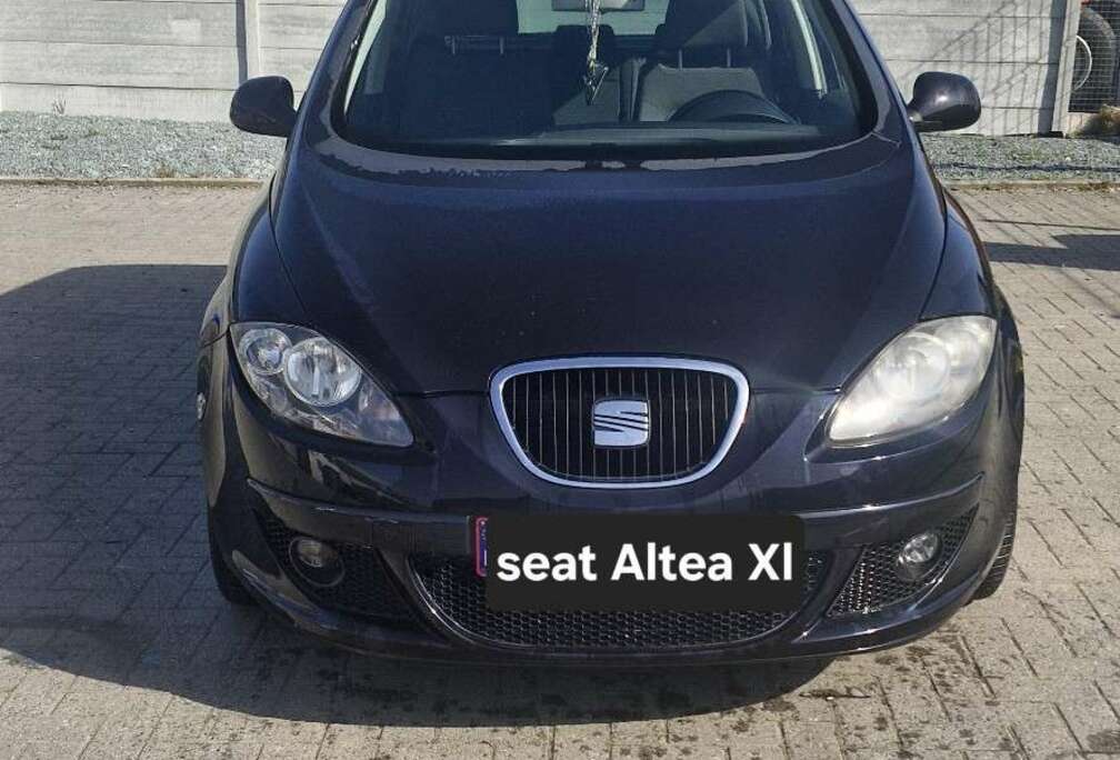 SEAT 1.6i 16v Lounge