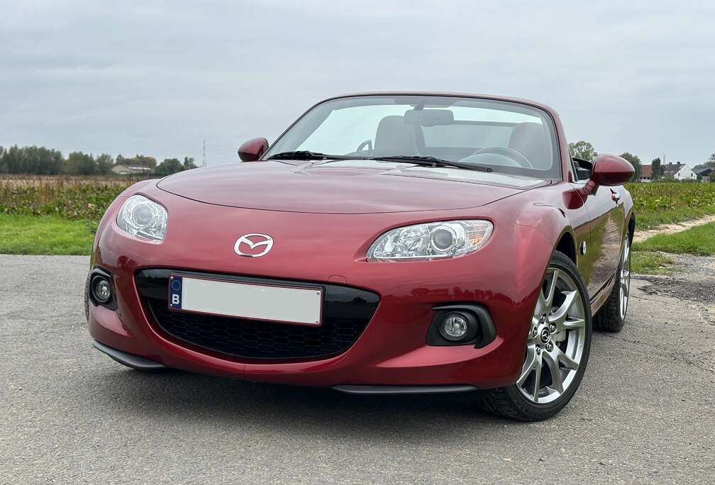 Mazda MX-5 Roadster Coupé 1.8 Hanabi PHRT met maar 15000 km
