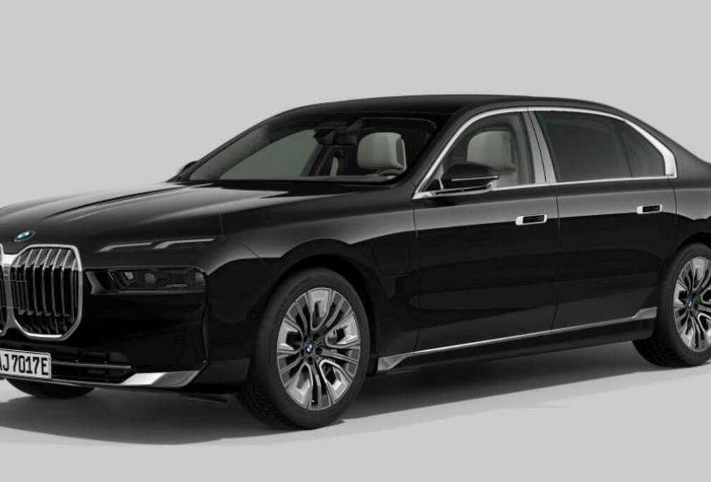 BMW E XDRIVE AS PHEV EXECUTIVE ***REAR SEAT ENTERTAINMENT***