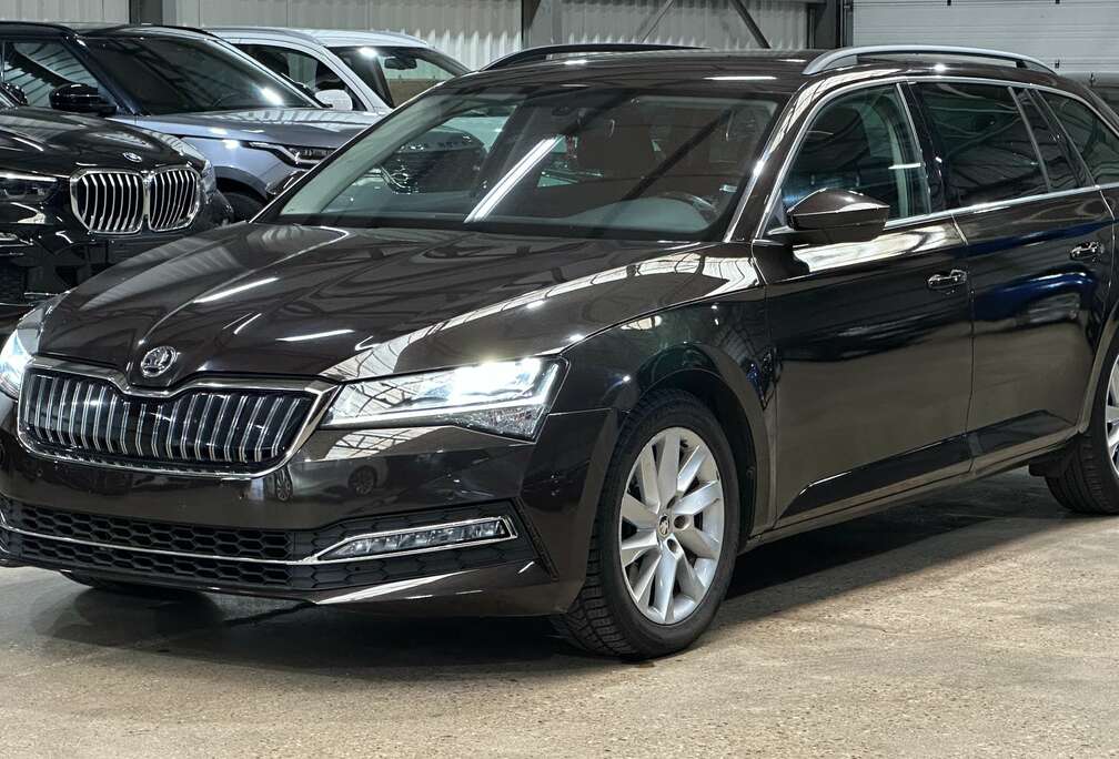 Skoda Superb Combi 1.4 TSI iV DSG