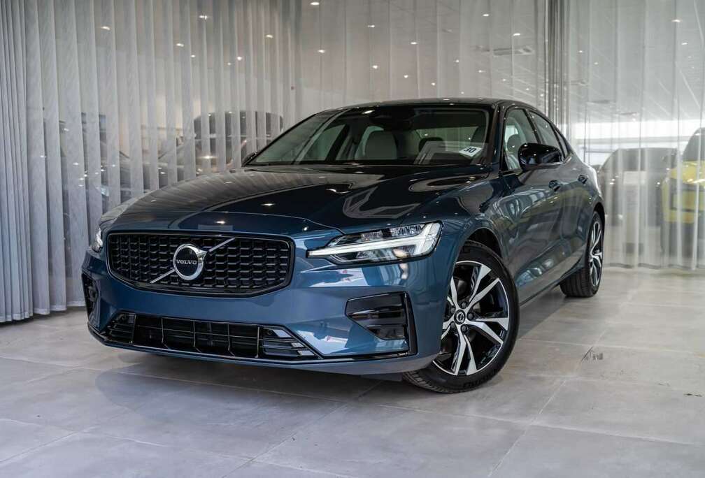 Volvo Plus Dark B4 Mild Hybrid * NEUVE NON IMMAT*