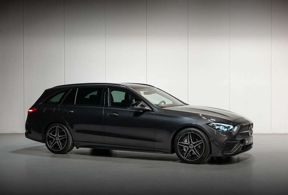 Mercedes-Benz C200d / NAVI / CAM / PANO