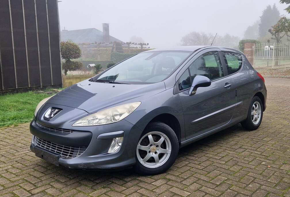 Peugeot 1.6i Premium