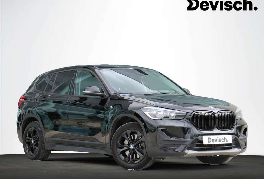 BMW (F48) 1.5 PLUG-IN X-Drive 25e 220PK *LEDER*TREKHAA