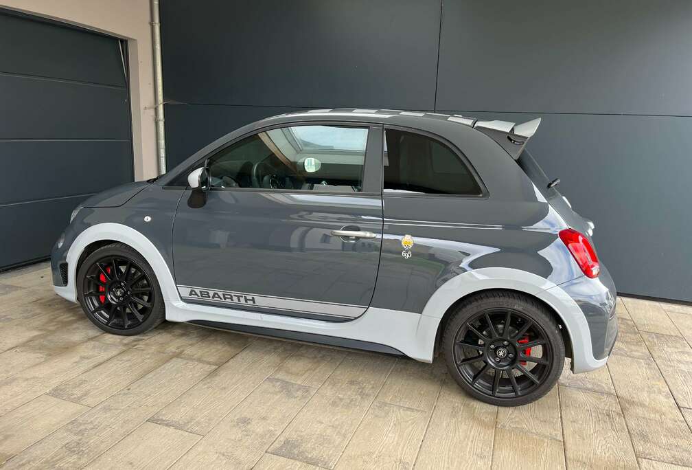 Abarth 695 1.4 T-Jet 70th Anniversario (EU6d-TEMP)