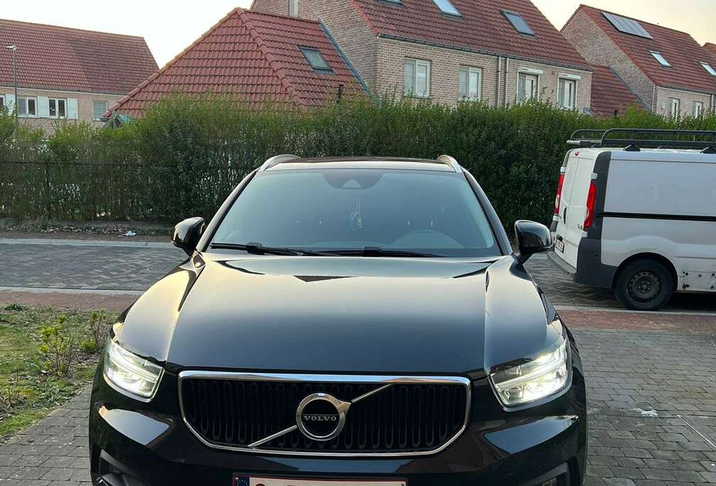 Volvo 1.5 T3 Momentum Pro Geartronic