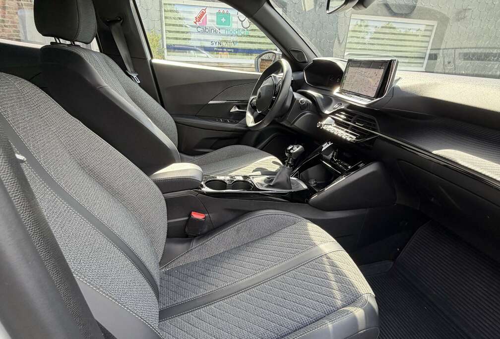 Peugeot 1.2 PureTech Allure S&S (EU6.4)