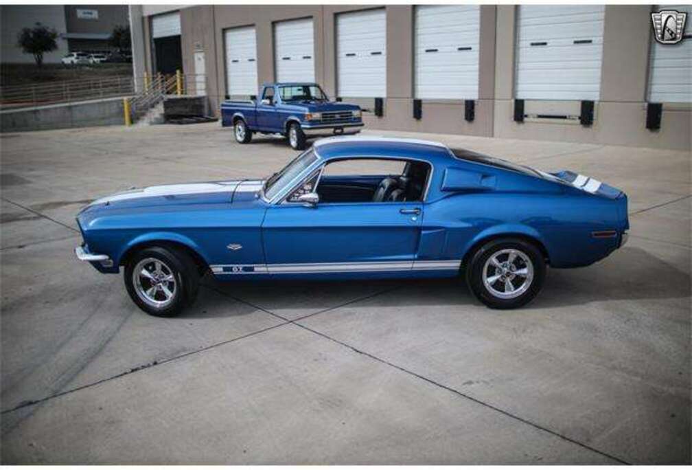Ford Fastback