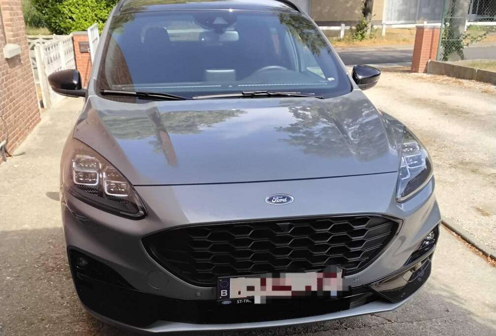 Ford Kuga FHEV 2.5 EcoBoost FWD Graphite Tech Edition
