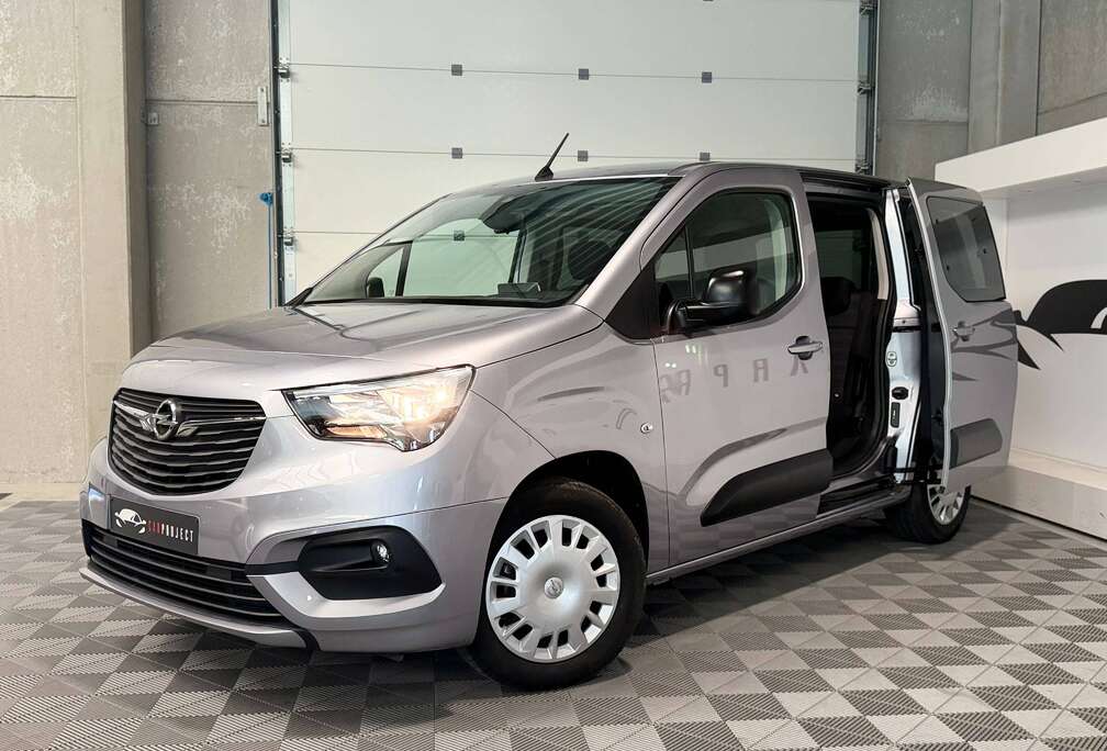 Opel 1.2i, Car-Play, Capteurs AR, Line Assist, Cruise Control, Start and Stop