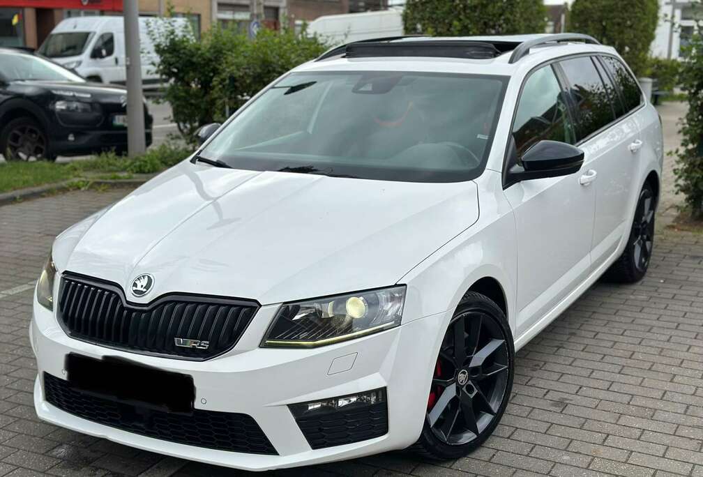 Skoda VRS 2.0L TDi DSG EDITION CHALLENGE FULL OPTION