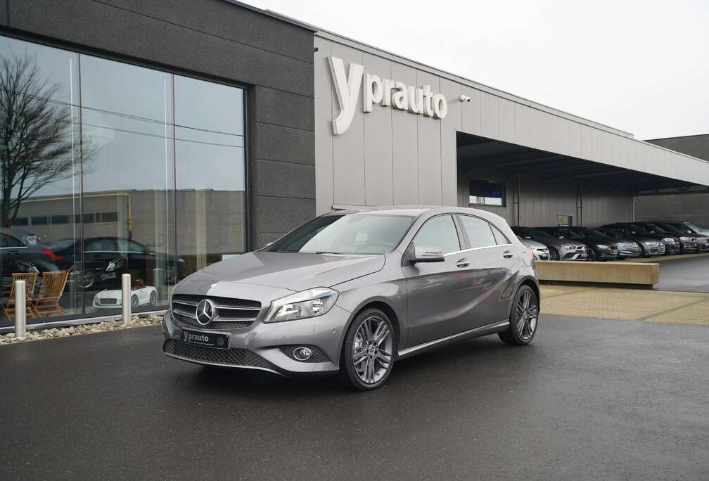 Mercedes-Benz A 180 Edition Navi Parkeersensoren Zetelverwarming