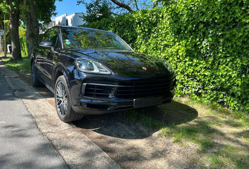 Porsche Cayenne S E-Hybrid Platinum Edition