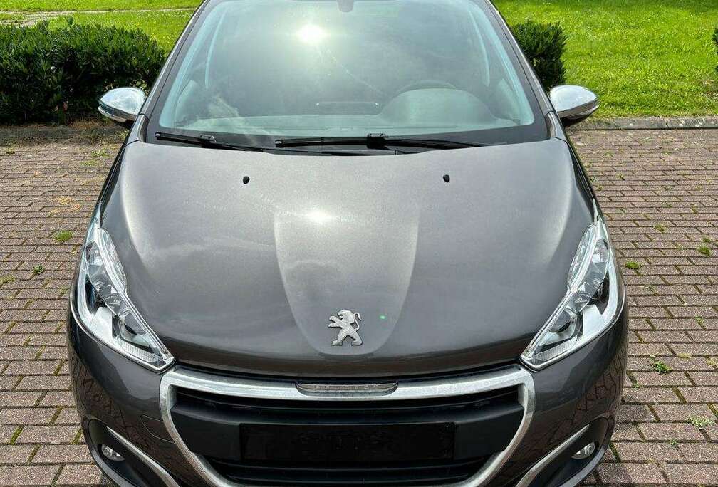 Peugeot 208 PureTech 82 Style