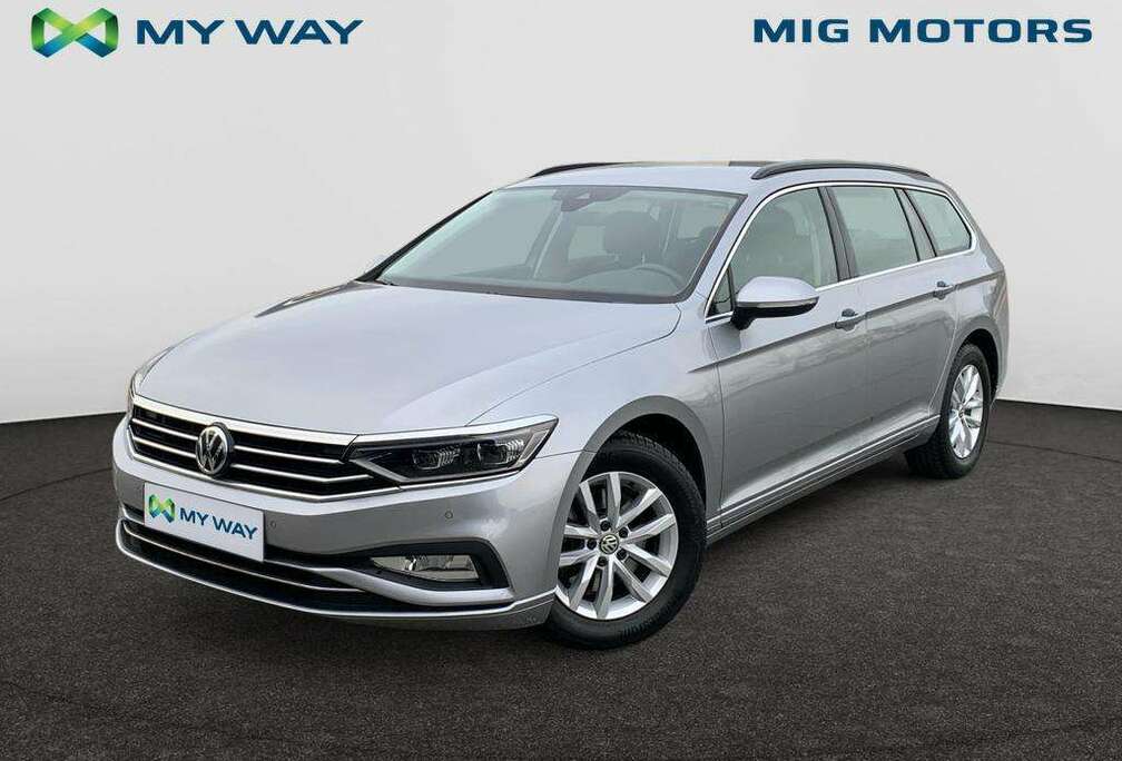 Volkswagen Variant Style \'Business\' 1.5 TSI (150pk) /// Achteruitrijcamera /// Wegklapbare Trekhaak /// Elektrische koffer