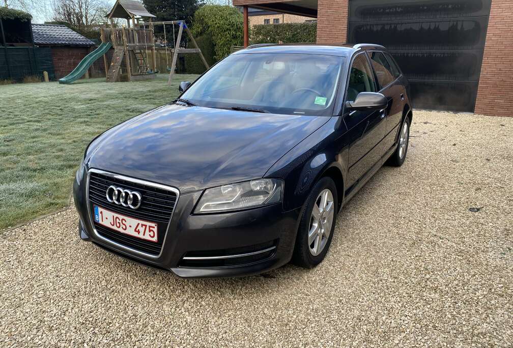Audi 1.6 TDI Sportback DPF Attraction