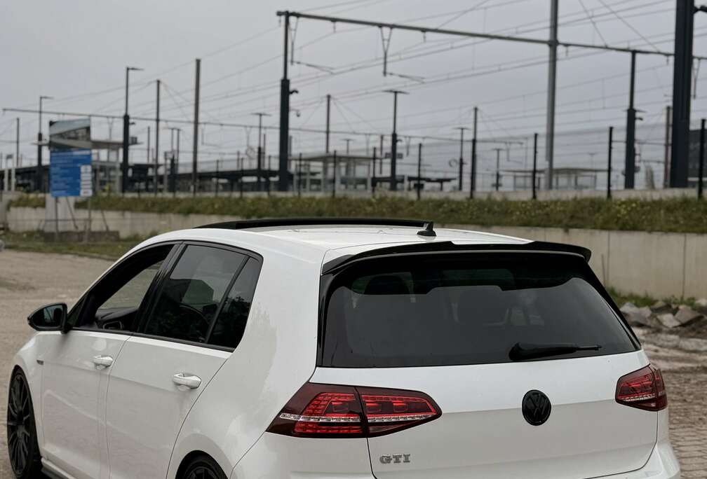 Volkswagen 2.0 TSI Performance DSG