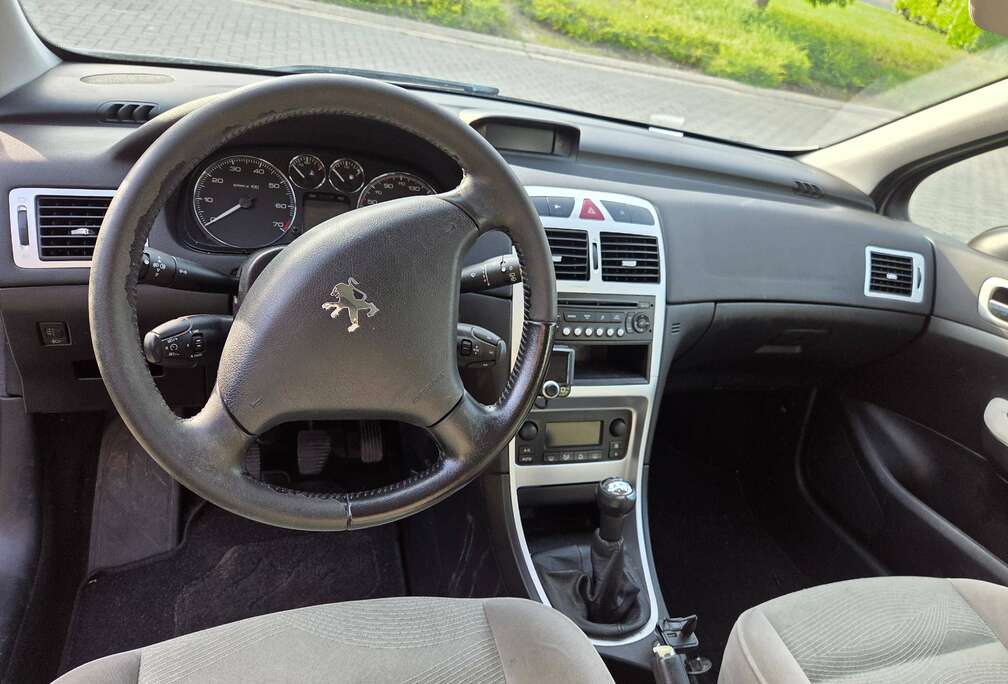Peugeot 307 2.0i 16v Navteq