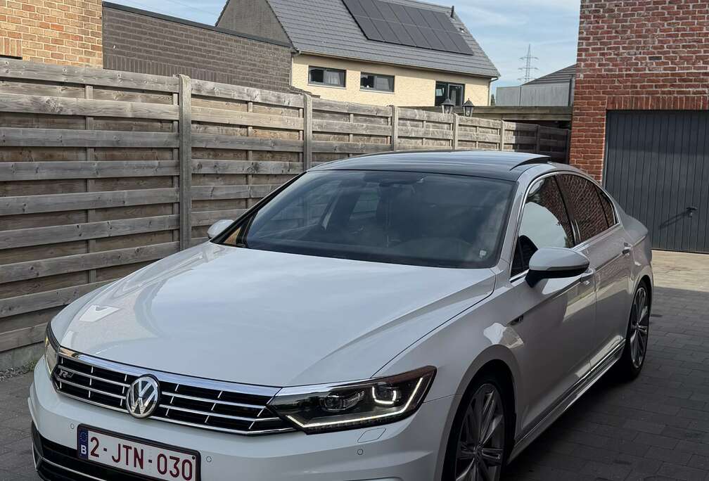 Volkswagen 2.0 CR TDi R-line DSG 150pk