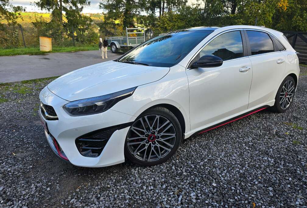 Kia Ceed GT 1.6 T-GDi GT ISG DCT