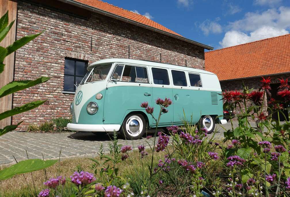 Volkswagen Unieke versie met open dak (sambastructuur)