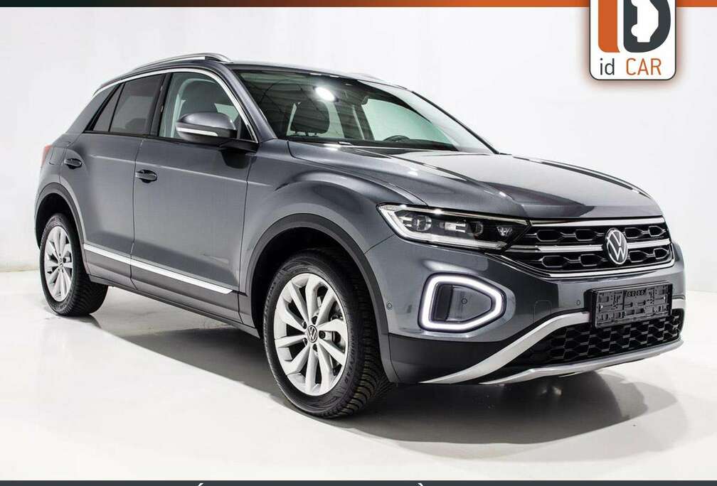 Volkswagen 1.0 TSI 110 STYLE LED ACC CARPLAY RADAR JA17