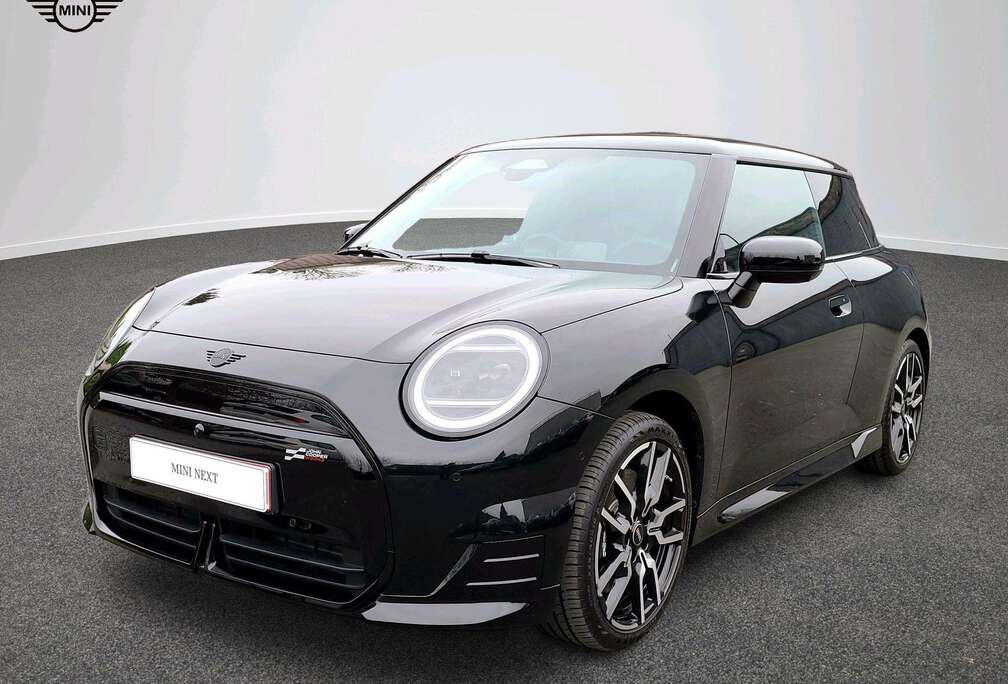 MINI John Cooper Works Trim