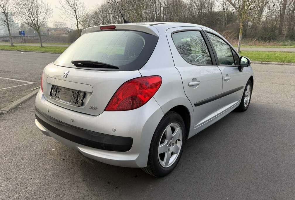 Peugeot 1.4i 16v Navteq