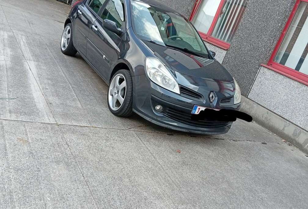 Renault 1.4 16V Confort Dynamique