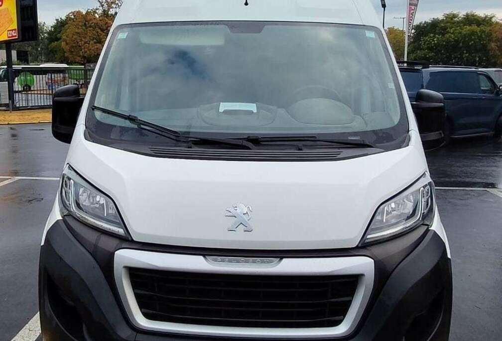 Peugeot TOLE 330 L2H2 BLUEHDI 140 S&S ASPHALT