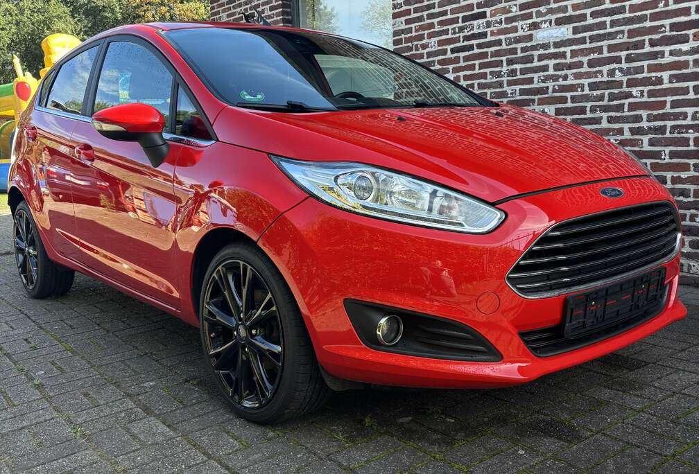 Ford 1.0 EcoBoost Titanium S/S