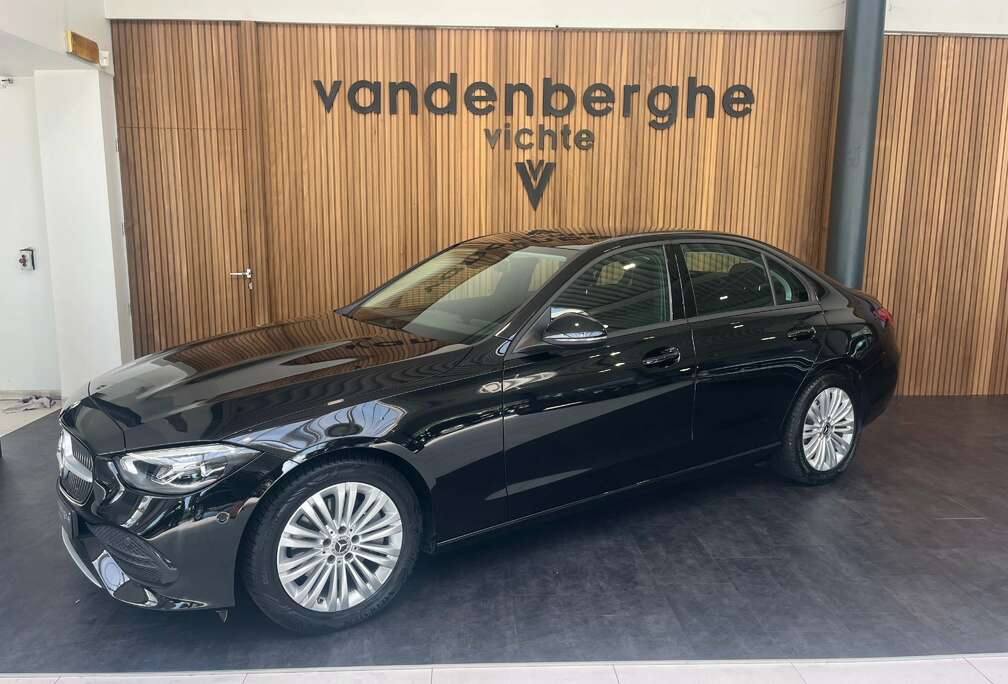 Mercedes-Benz C 200 d 9G automaat dodehoek camera carplay