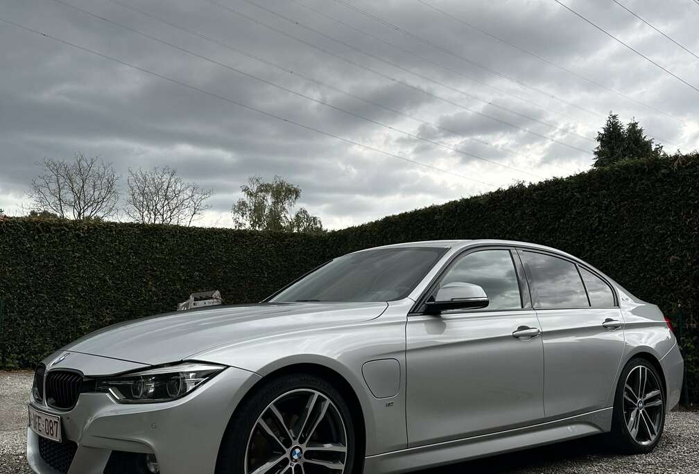 BMW 330e iPerformance M Sport