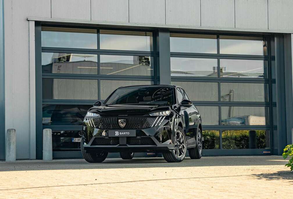 Peugeot GT  MHEV 145 PK  360 Camera I Alcantara  Ma...