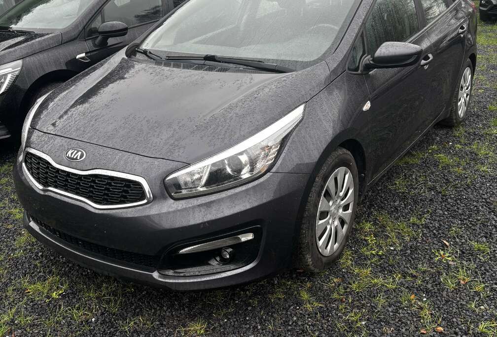 Kia 1.4i Access ISG