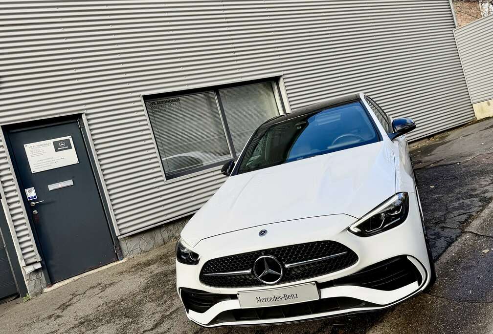 Mercedes-Benz AMG Line Toit pano