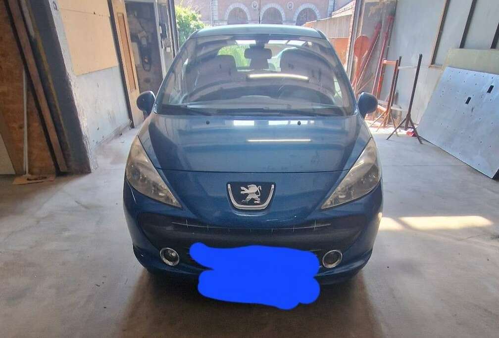 Peugeot 110 HDi FAP (Blue Lion) Platinum