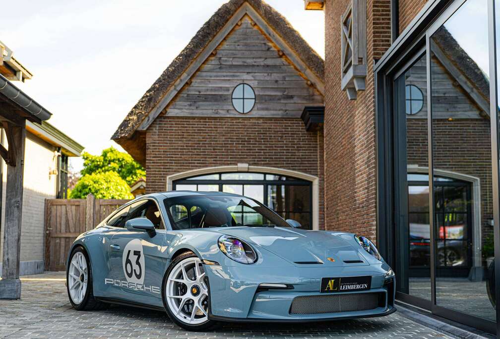 Porsche Carrera 4.0 S/T (992) \