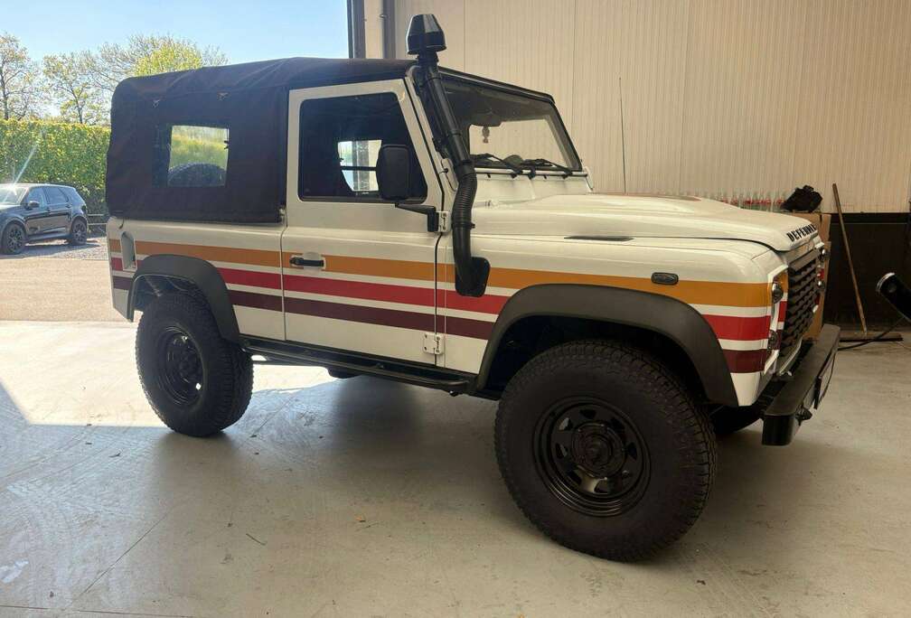 Land Rover Defender 2.2 Turbo - D SE DPF