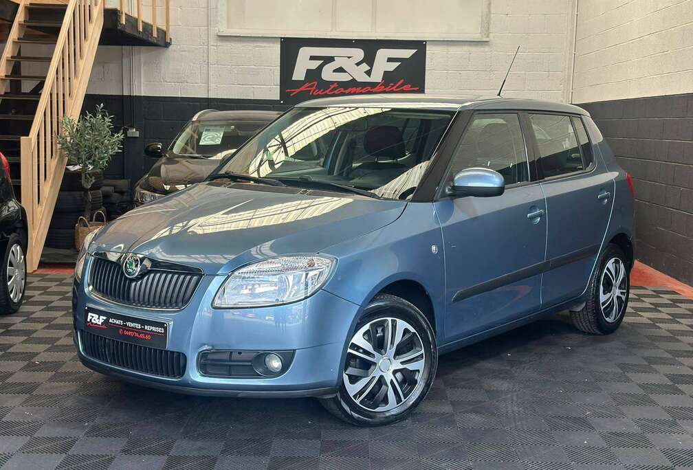 Skoda 1.6i Ambiente Tiptronic