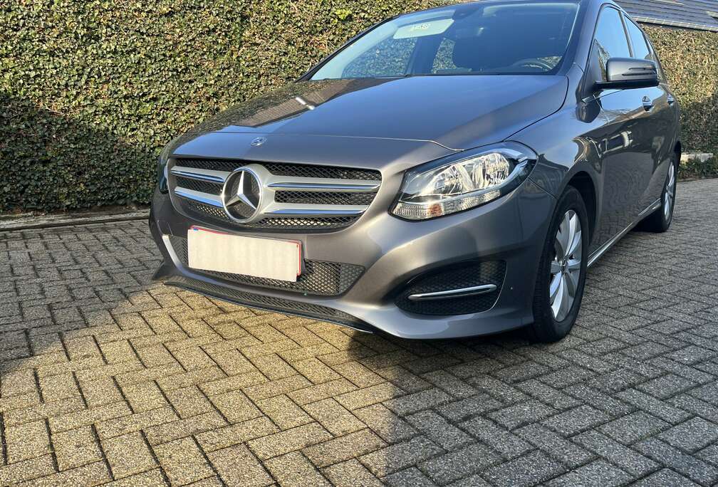 Mercedes-Benz B 180 d Edition B