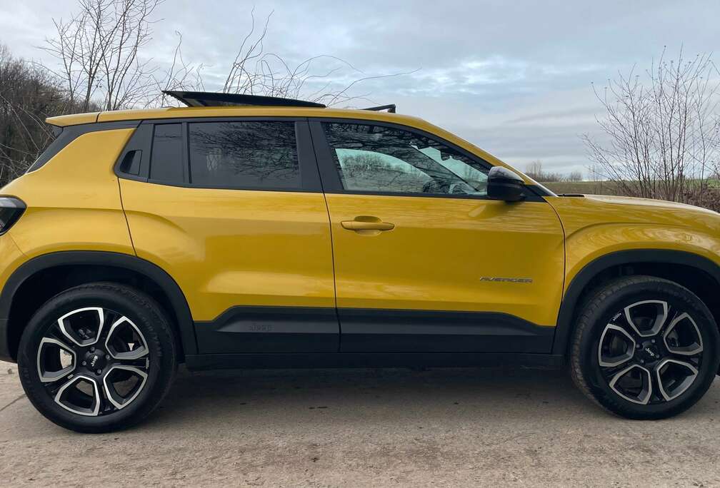 Jeep Avenger 1.2 Turbo MHEV Summit full optionPrix tavc