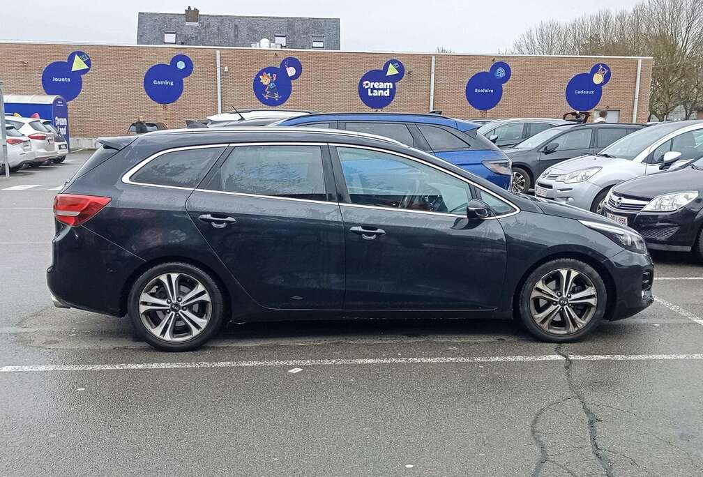 Kia Cee\'d 1.6 CRDi GT Line ISG