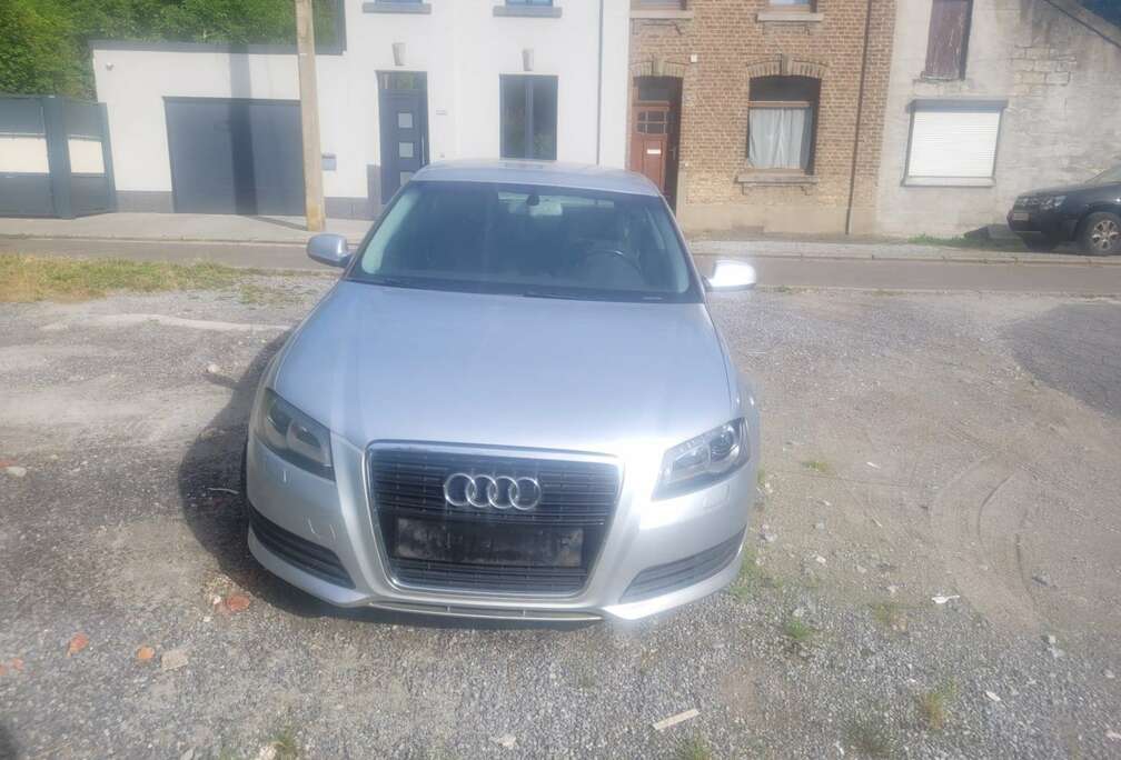 Audi 1.6 TDi Ambiente Start/Stop DPF S tronic