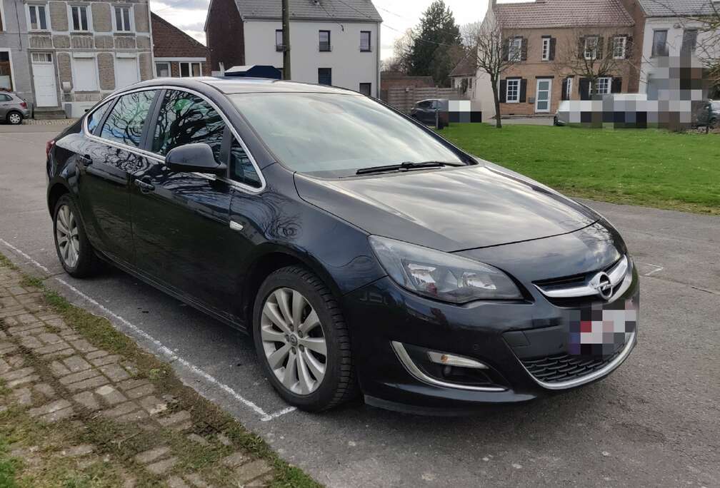 Opel Astra 1.4 Turbo Essentia (Fleet)