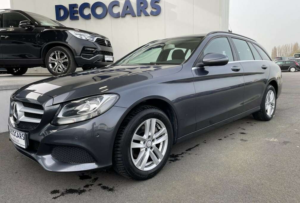 Mercedes-Benz Navi - Cruise Control - Bluetooth