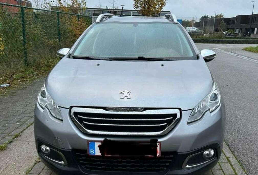 Peugeot Blue-HDi FAP 100 STOP & START Style